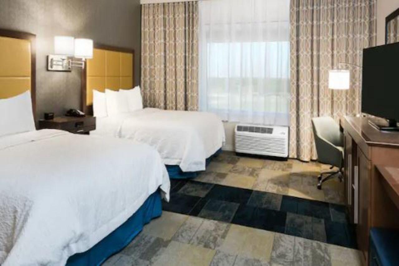 Hampton Inn & Suites San Antonio Brooks City Base, Tx Exteriér fotografie