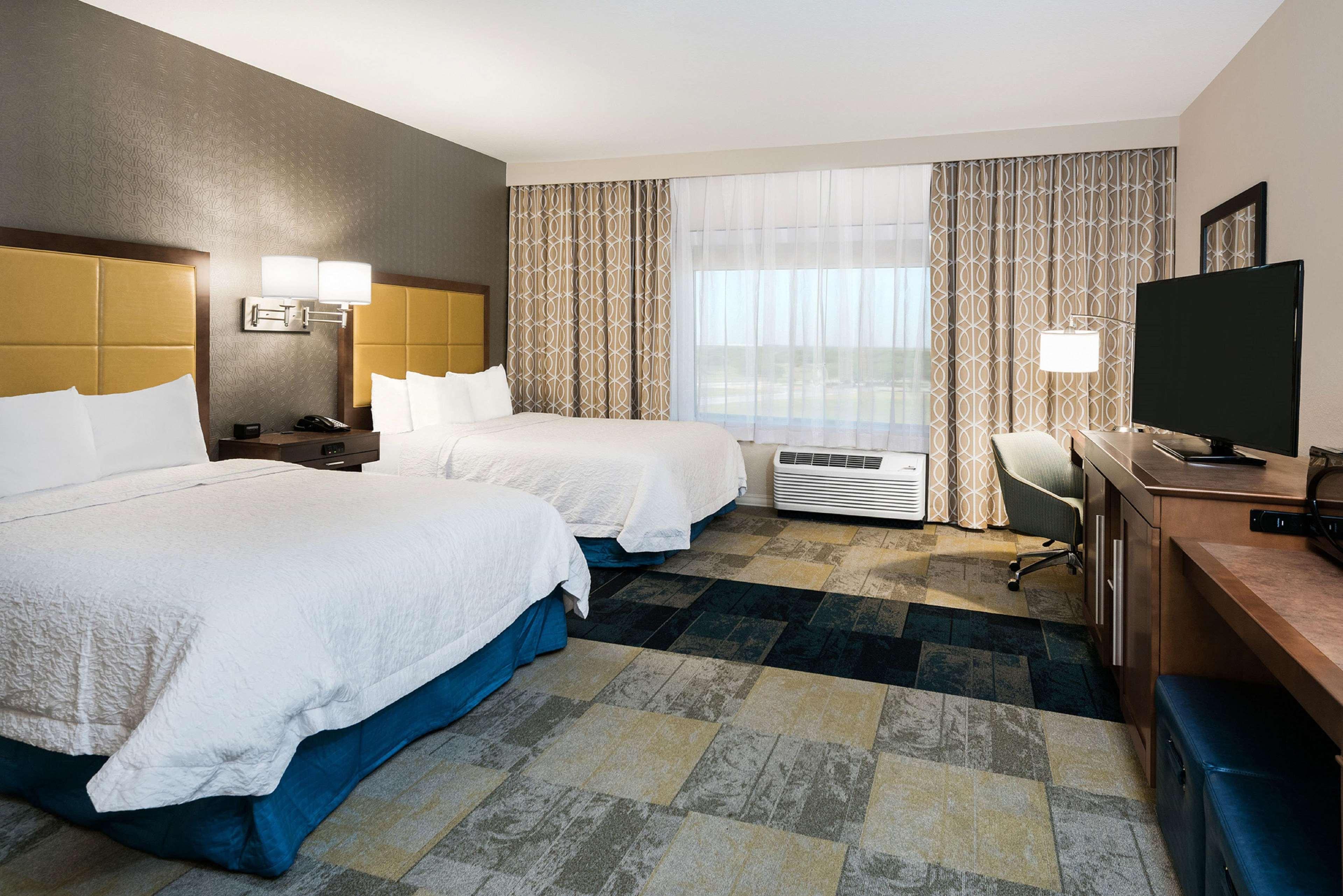 Hampton Inn & Suites San Antonio Brooks City Base, Tx Exteriér fotografie